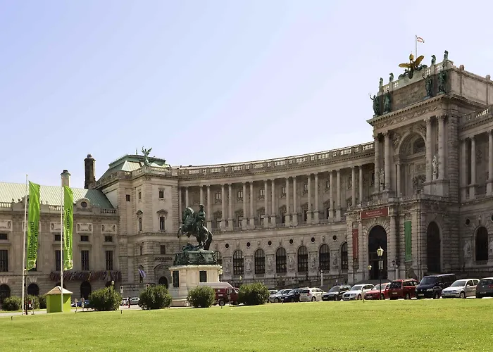 Mercure Westbahnhof Hotel 4*