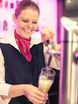 Mercure Westbahnhof 4* Viyana