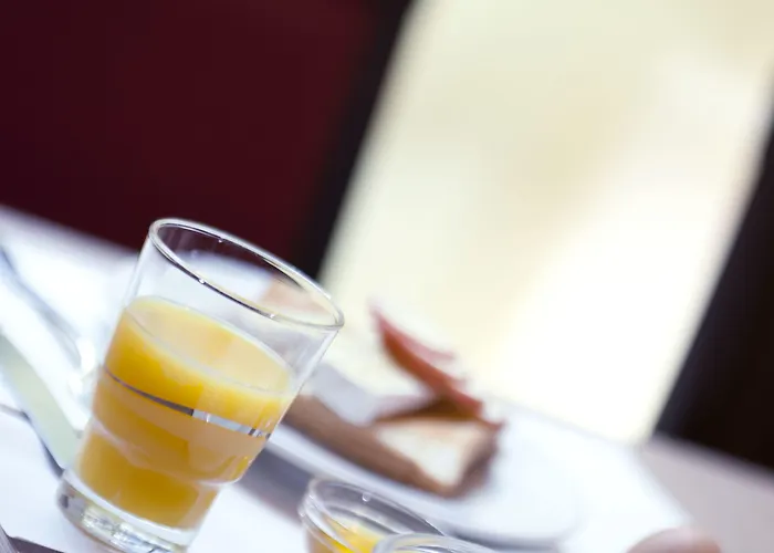 Отель Mercure Westbahnhof Вена