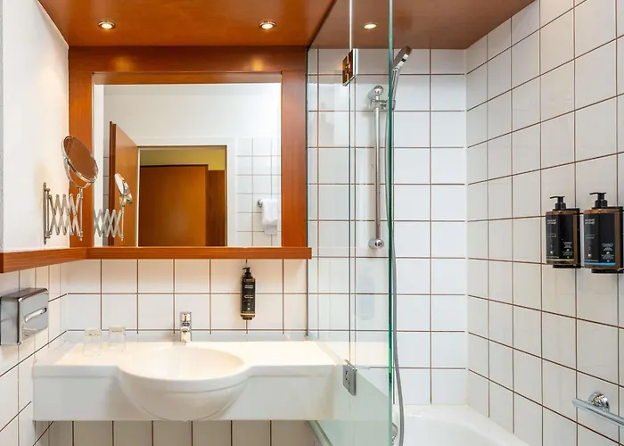 Hotel Mercure Westbahnhof 4*