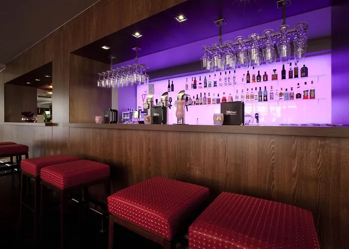 Mercure Westbahnhof 4*