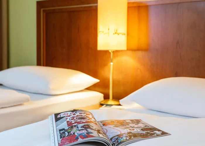 Mercure Westbahnhof 4*