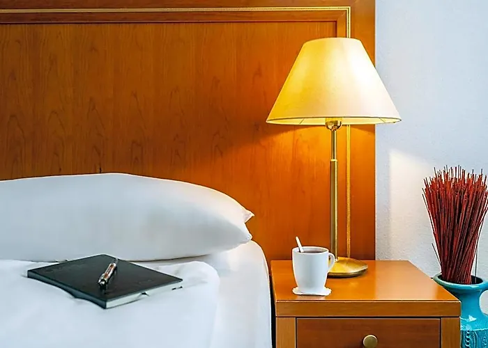 Mercure Westbahnhof 4* Viyana